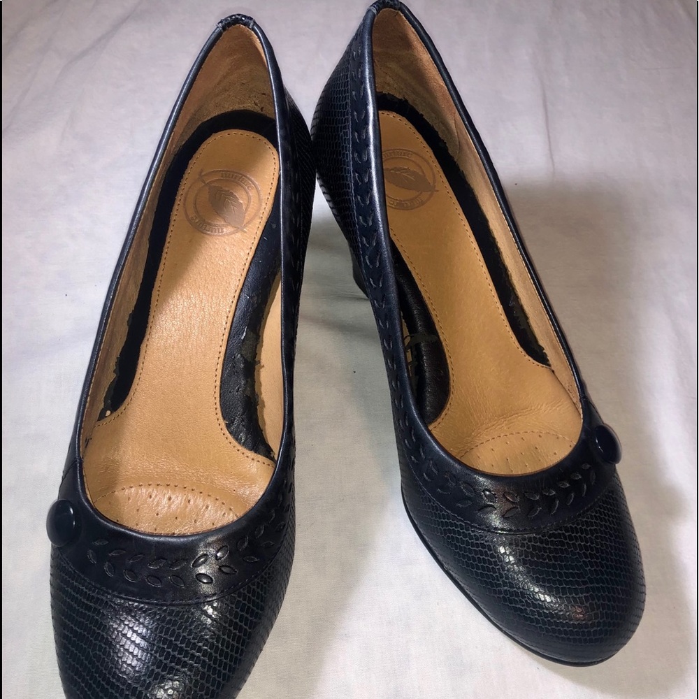 Nurture Heels Shoes Pumps